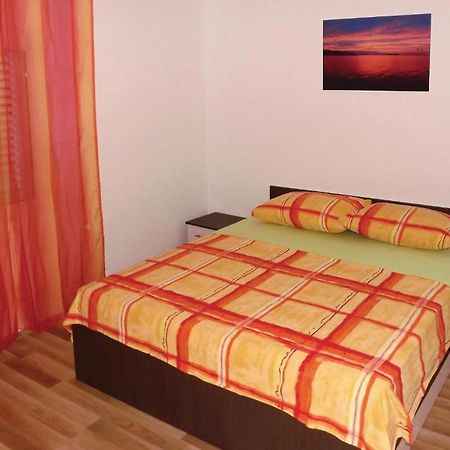 Amazing Apartment In Orebic With House Sea View Екстериор снимка